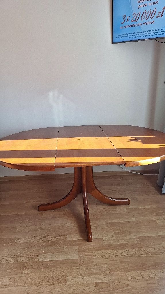 Komplet drewniany okrągły stół + 6 krzeseł