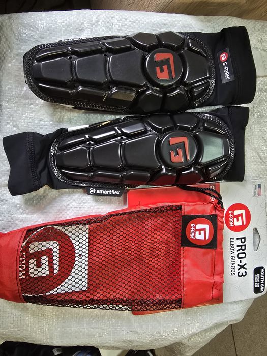 Молодіжні налокітники G-Form Pro-X3 - чорні