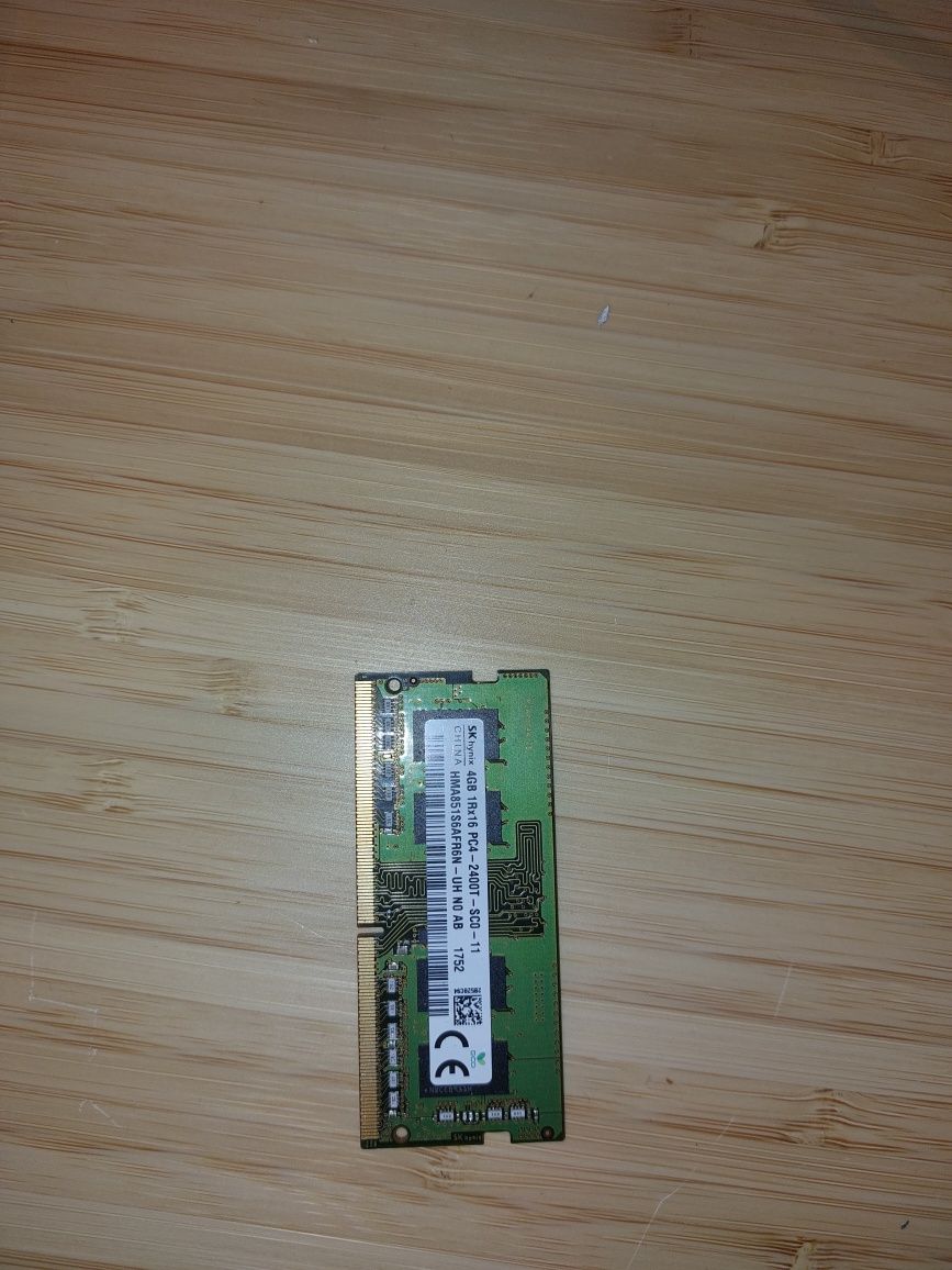 Pamięć RAM DDR4 do laptopa 4gb