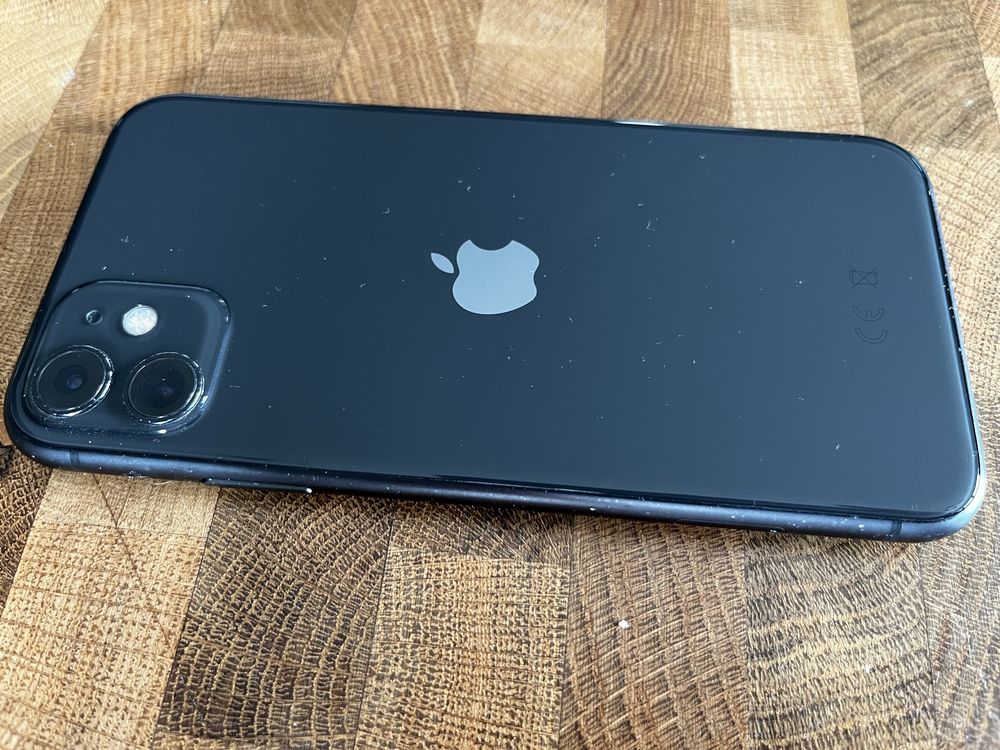 iPhone 11 w bardzo fajnym stanie!
