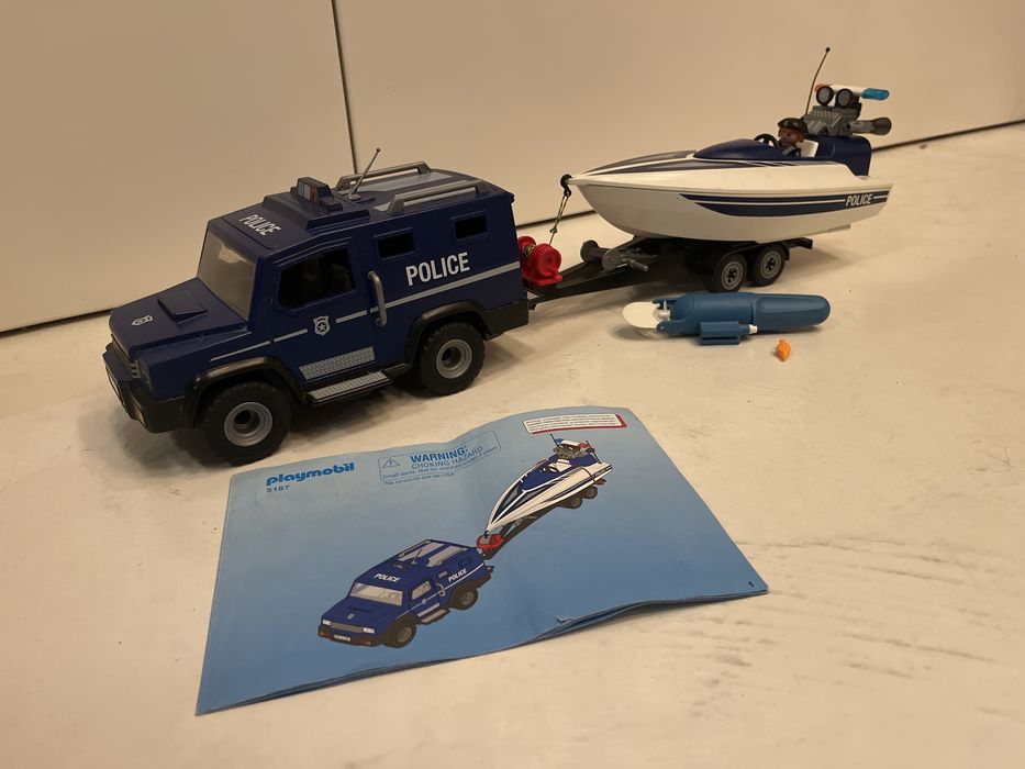 Playmobil 5187 City Action Policyjny Jeep z Motorówką