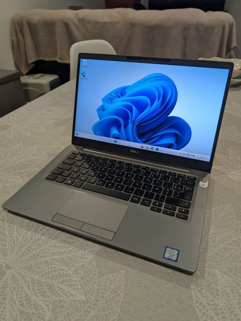 Dell Latitude 7300 i5-8365U