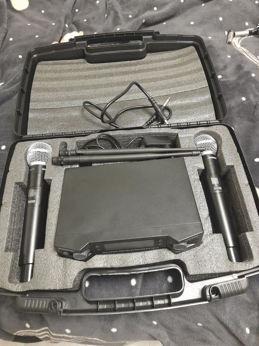 Б/у Радіо мікрофон SHURE UGX66