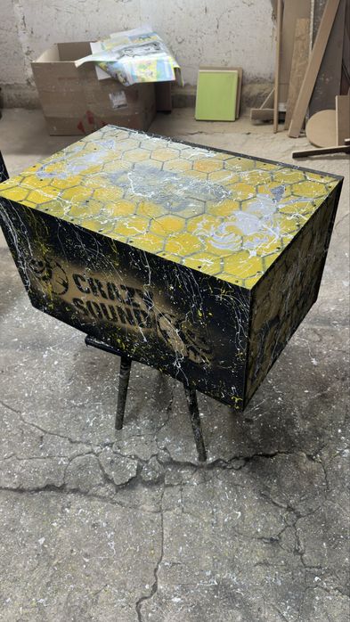 Короб сабвуфера 12-ка на щели новый