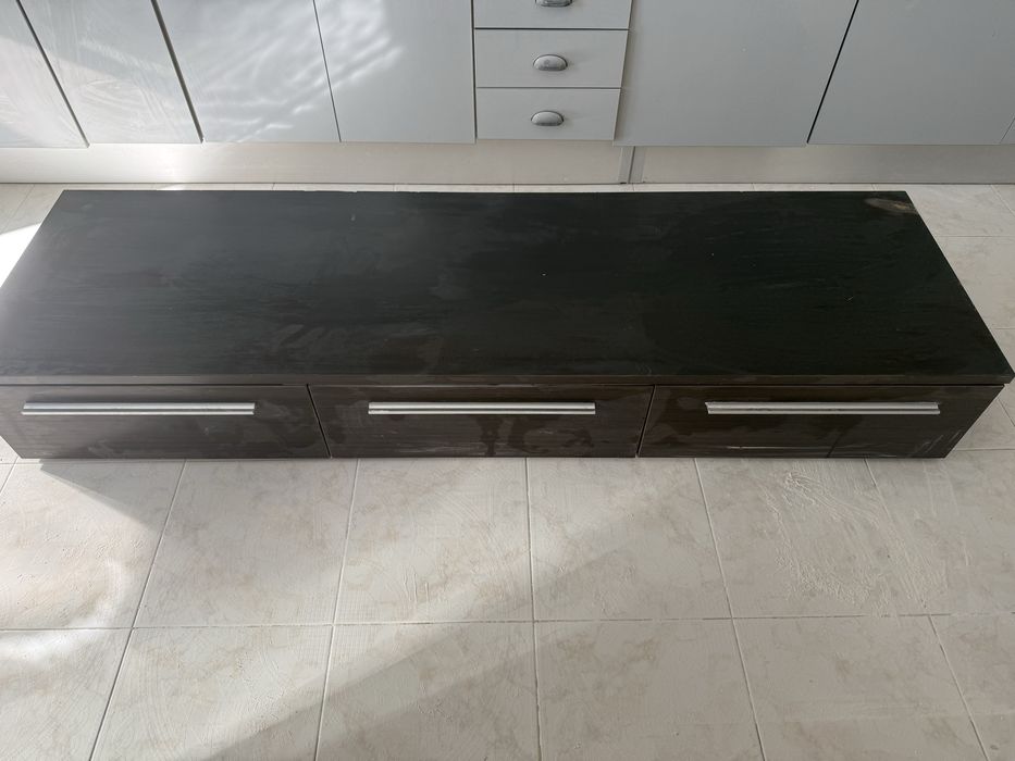 Cristaleira e movel de tv