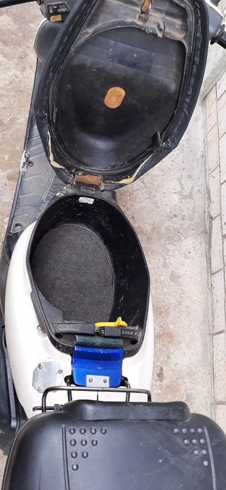 Скутер хонда цеста 34 двох тактний з номером і тех паспортом.