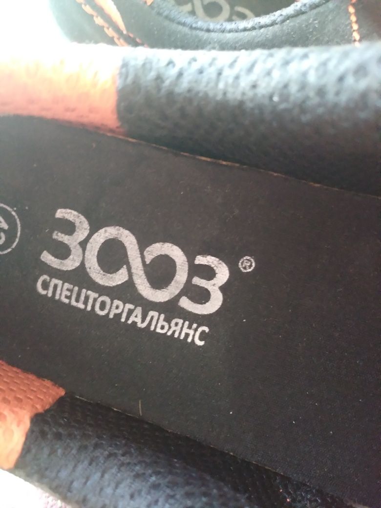 Туфлі робочі , нові. Виробник Індія.