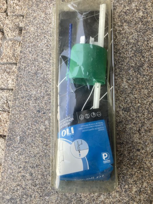 Torneira de boia para autoclismo