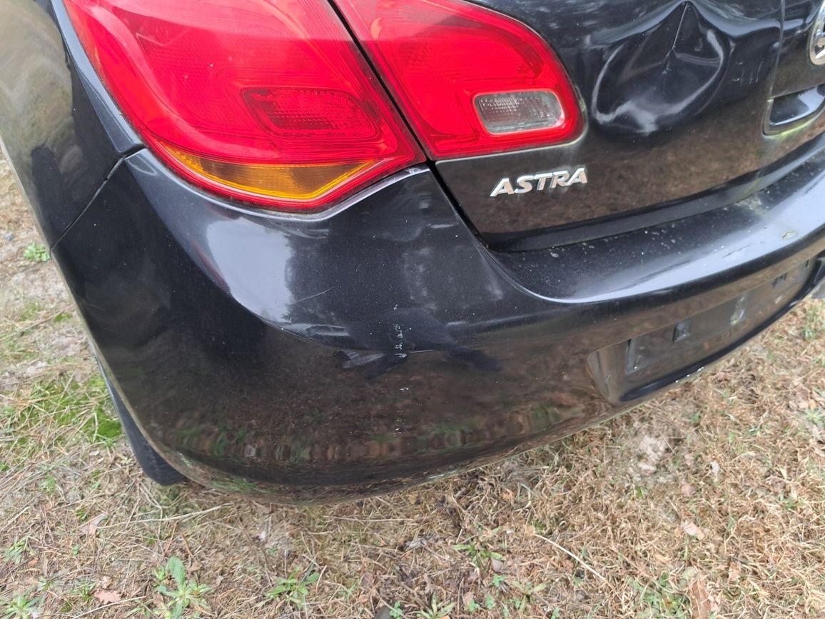 Zderzak tył Opel Astra J zgbg z20r heczbek