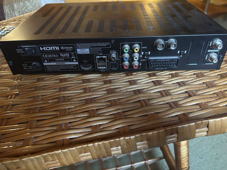 Тюнер Azbox Elit HD