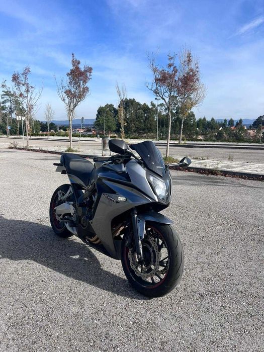 Honda CBR 650F 12.786 kms, Impecável