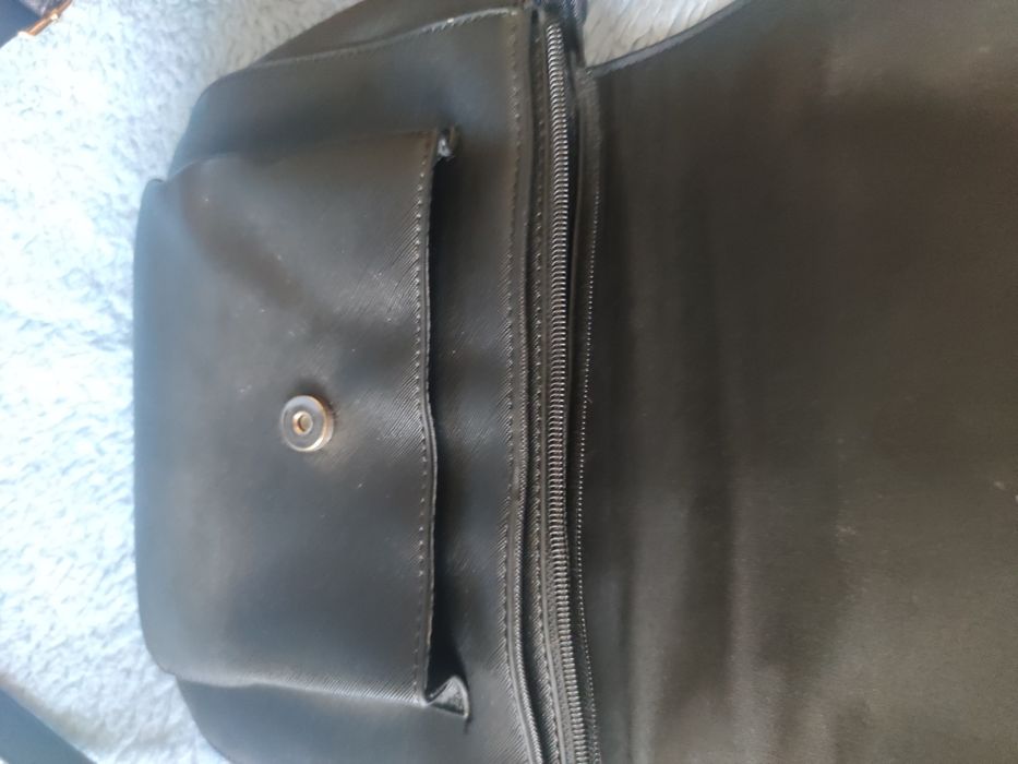 Torebka listonoszka   czarna   -House