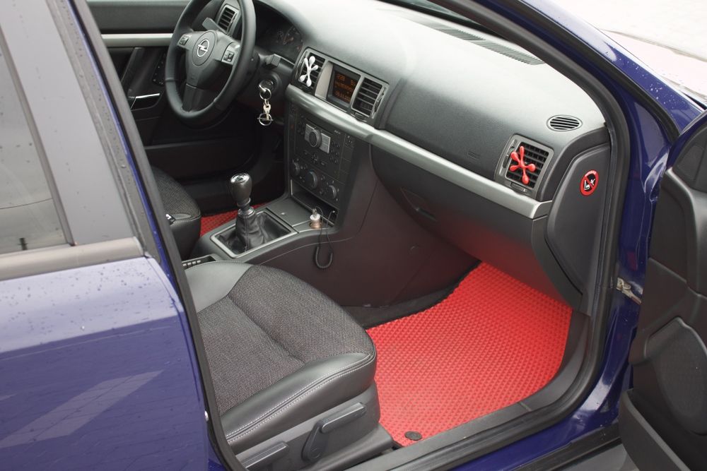 Opel Vectra C 1.9cdti(150к.с)