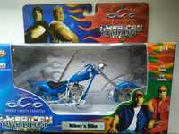 Модель мотоцикла 1:18 Orange County Choppers