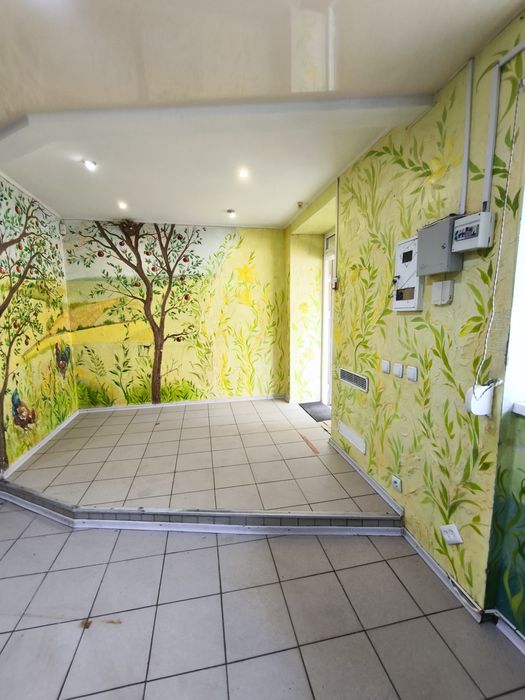 Продам коммерческое помещение в центре города