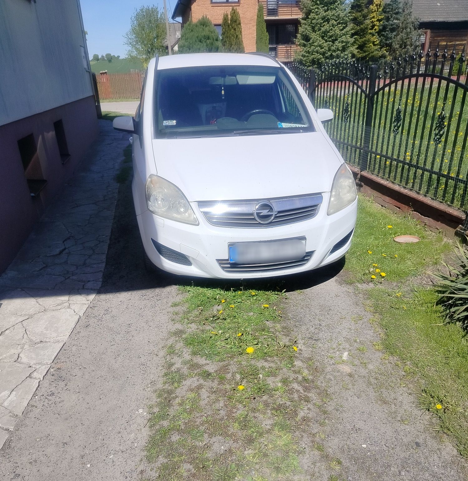 Sprzedam Opel Zafira 1.9 CDTI