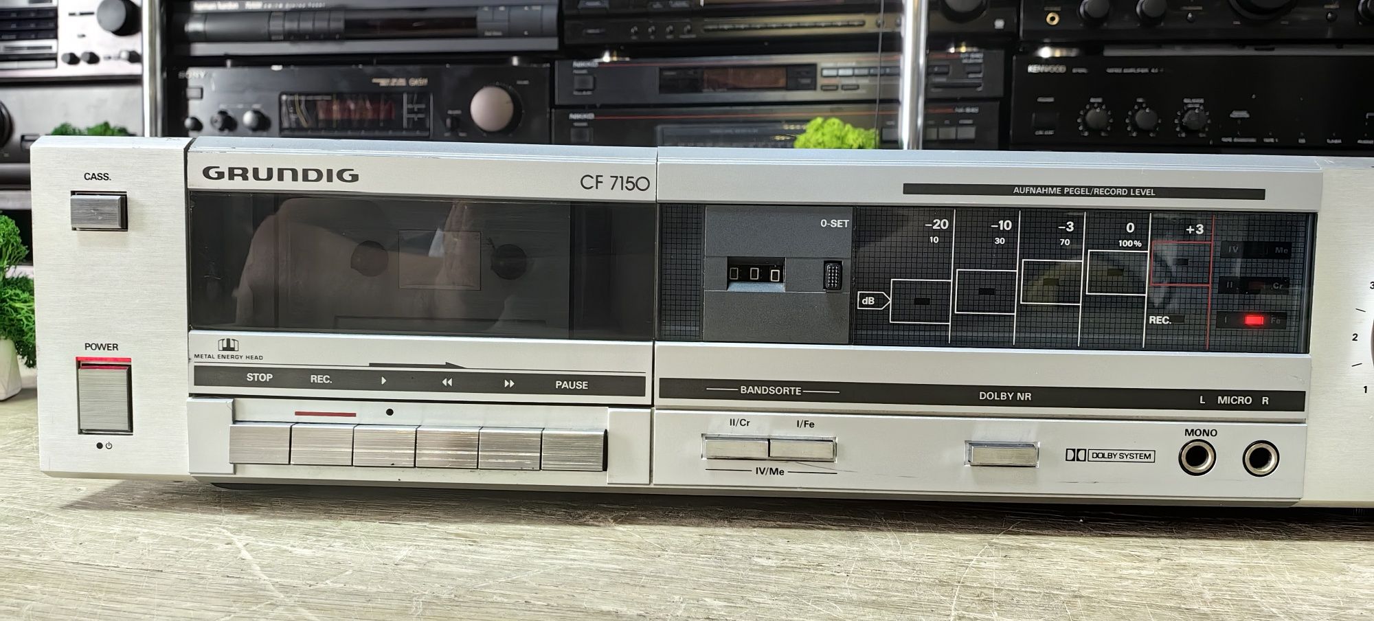 Касетний програвач Grundig CF 7150/Дефект
