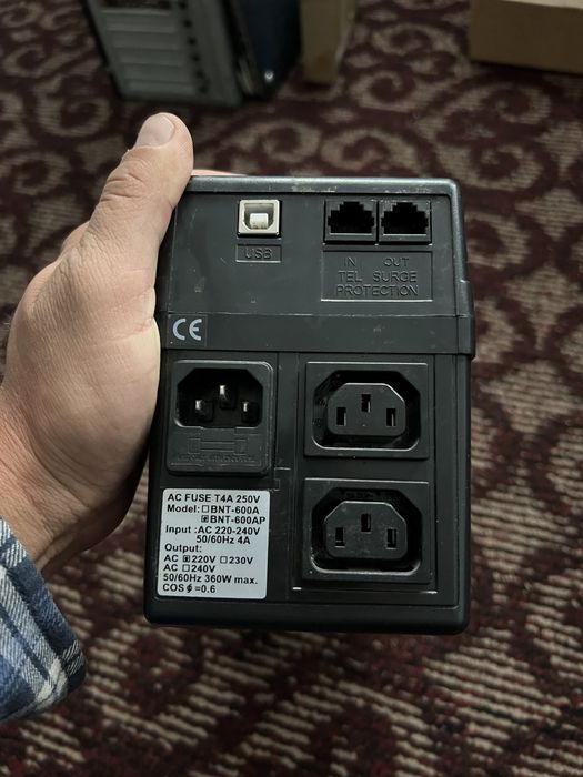 UPS (ДБЖ) Powercom BNT-600A