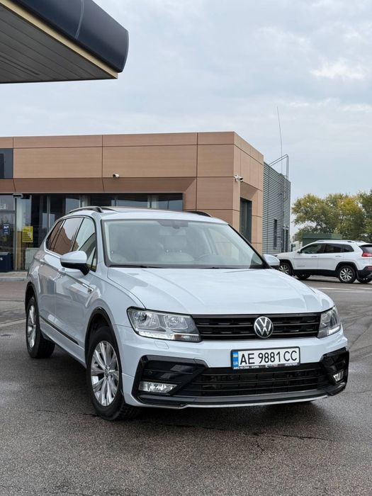 Volkswagen Tiguan 2017 год SE АКПП