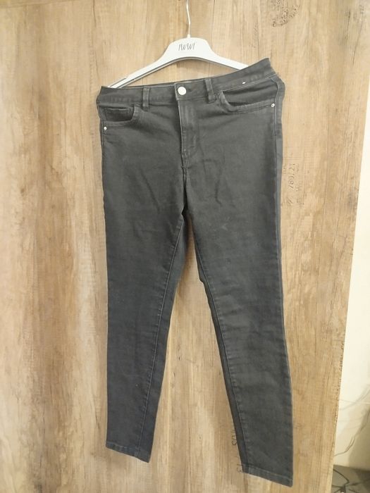 Jeansy damskie czarne