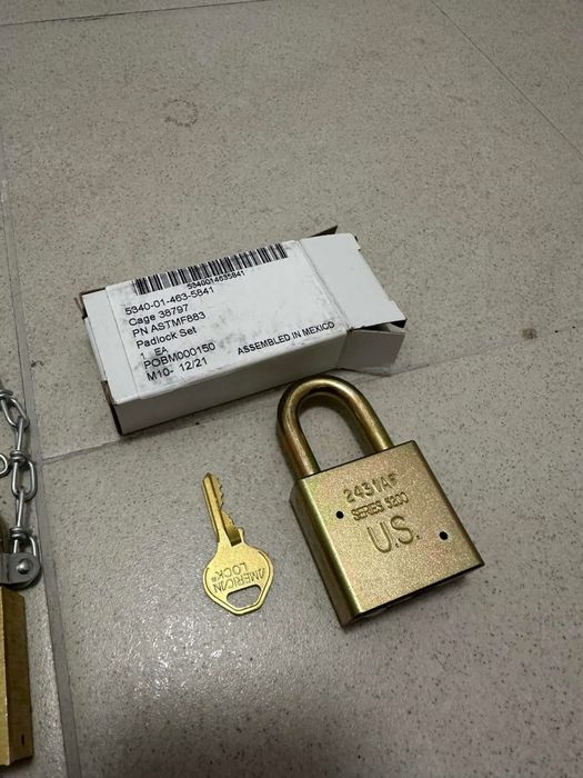 Kłódki Us Army kontraktowe !