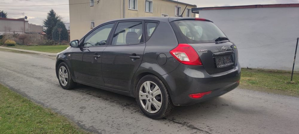 Kia Ceed 1.4 benzyna okazja!!!