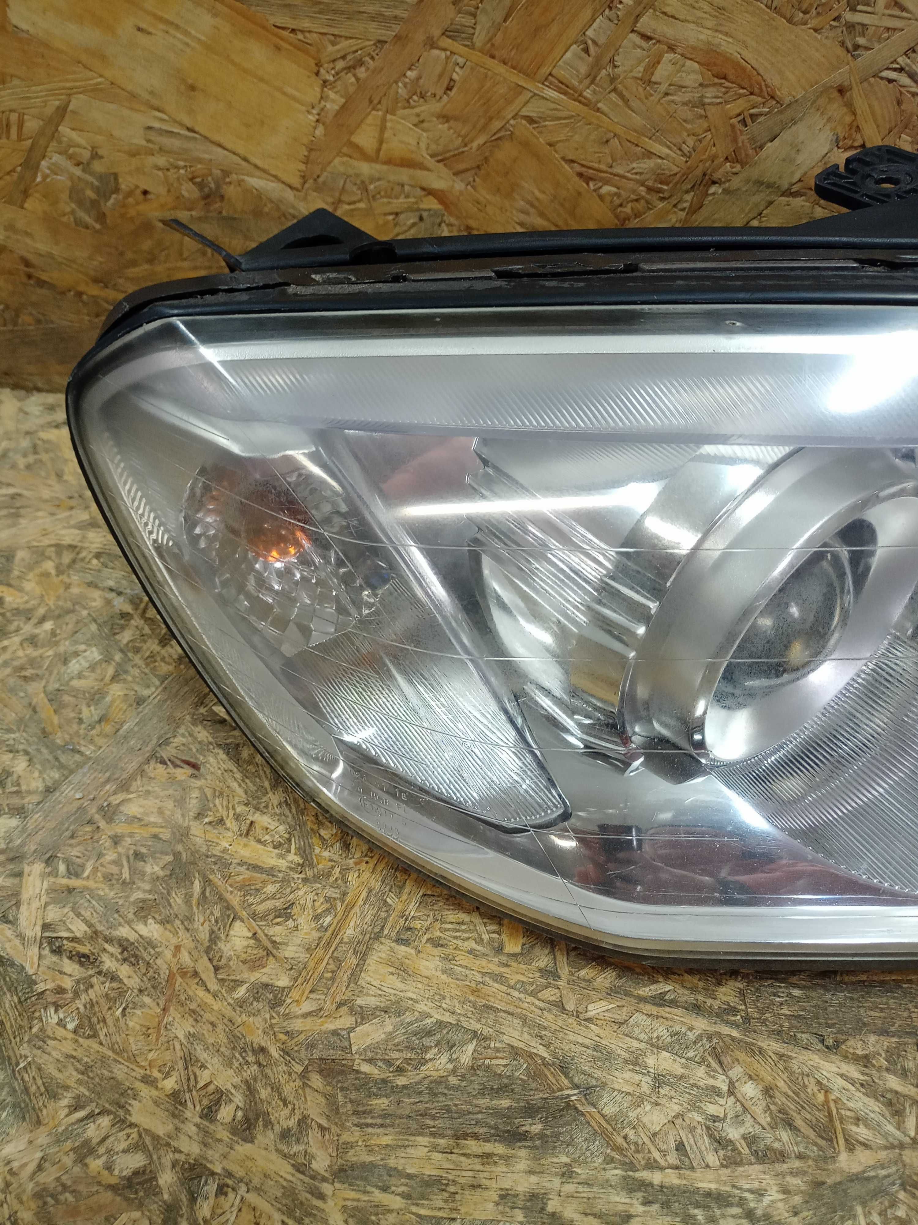 Chevrolet Captiva 1 I A lampy prawa lewa przód przednie orygina Anglik