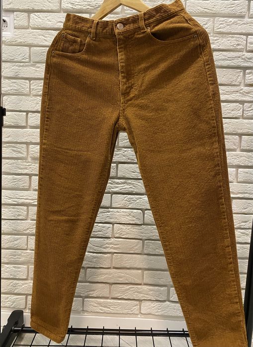 Штани жіночі Pull&Bear. Вельветові. Теплі. 38р.