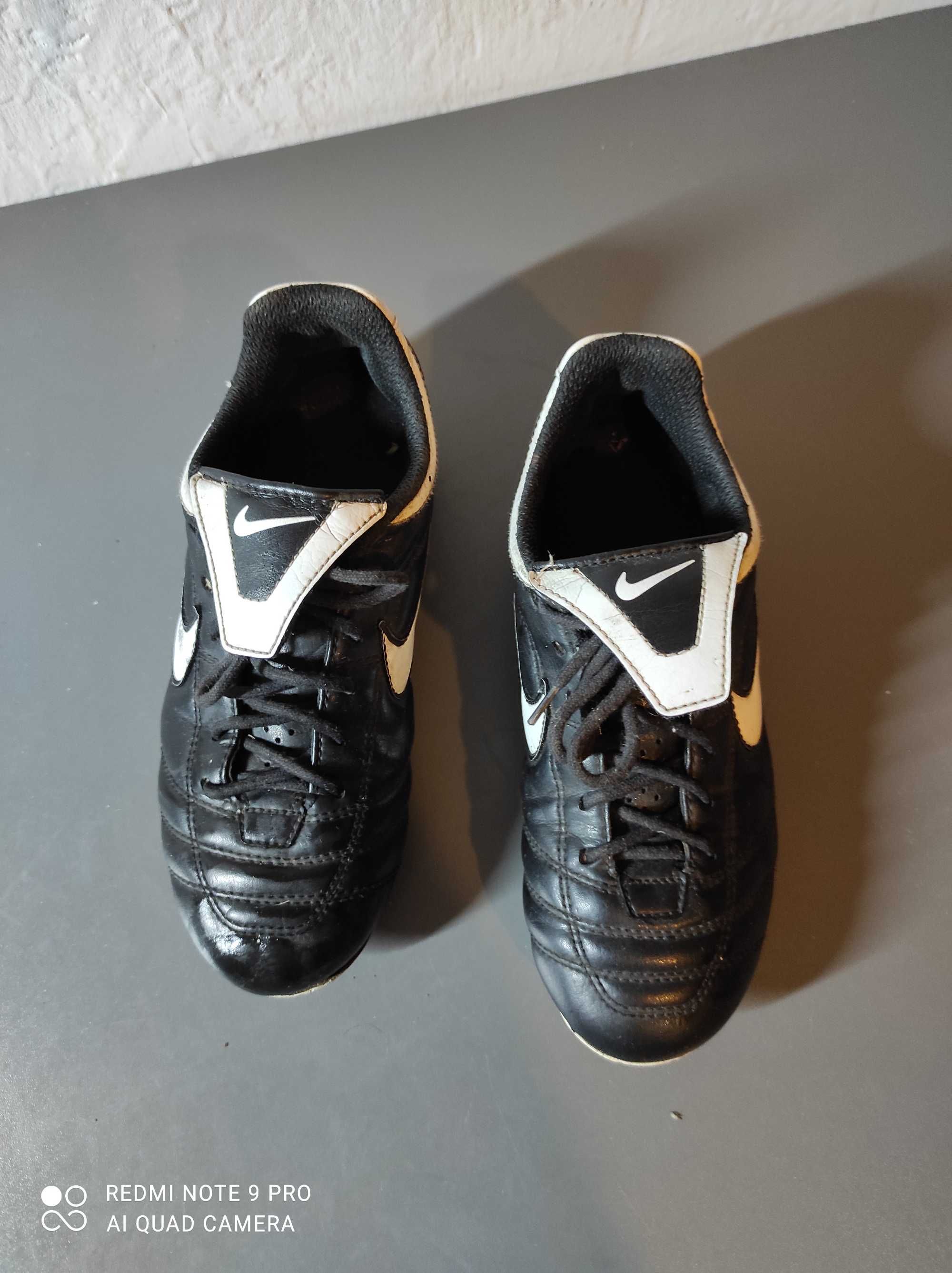 Korki Nike Tiempo verstract rozmiar 34