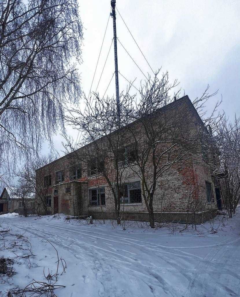 ЦІНА зменшена! Окремо стояча будівля вільного призначення