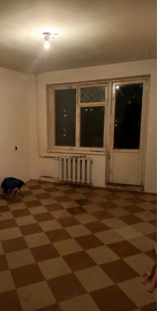 3-х комнатная квартира под ремонт ж/м Покровский