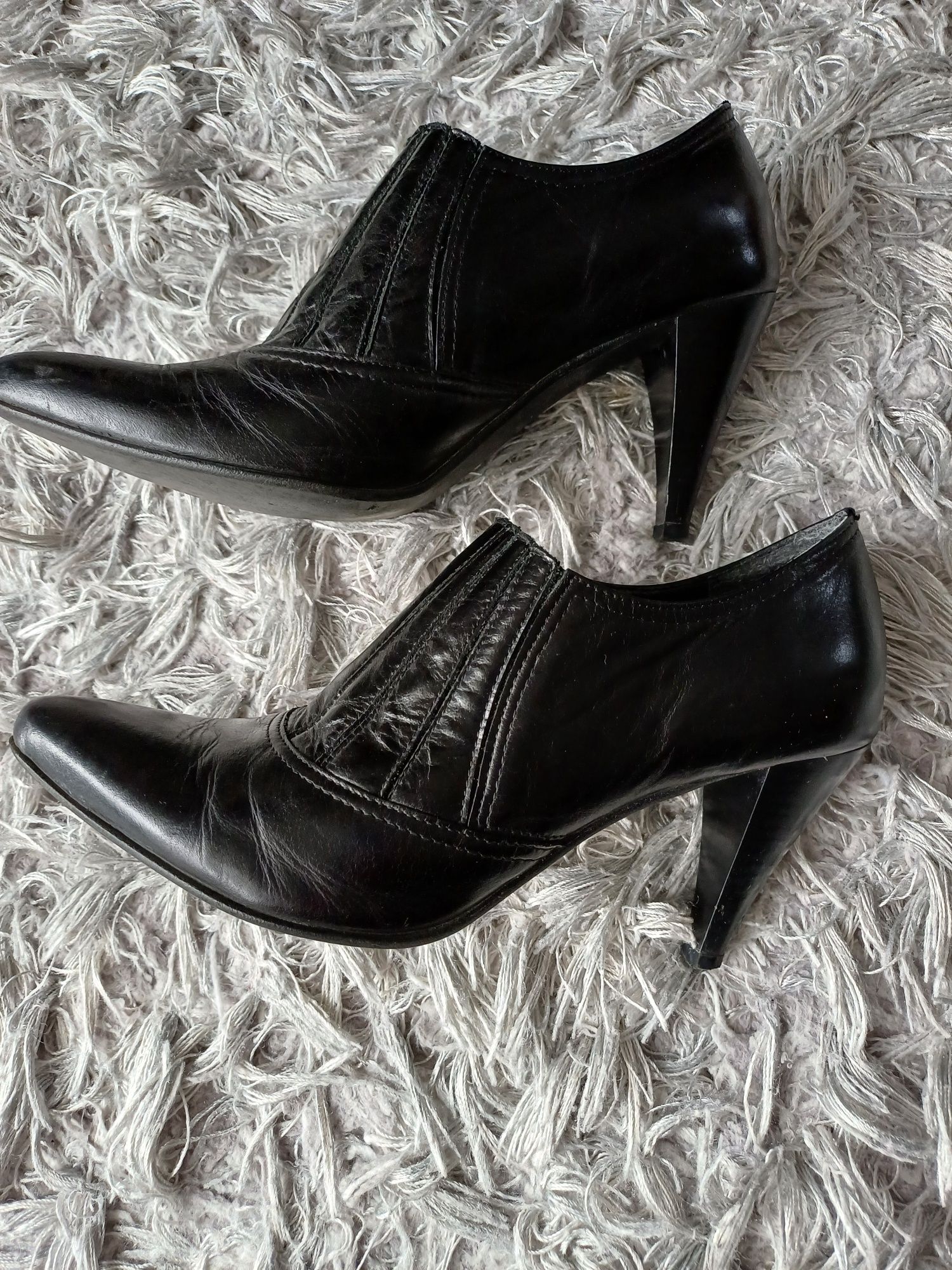 Buty skórzane Quazi