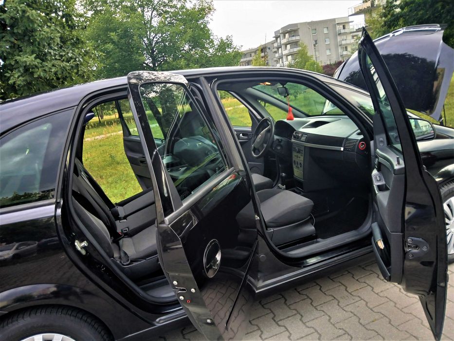 Meriva  klima chłodzi,1.6benzyna  przegląd+oc VII-2025