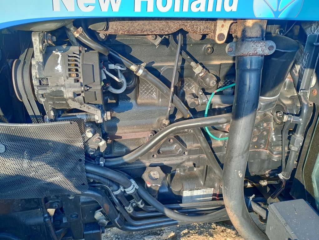 New Holland TN 85FA, 40km/h , sprawna Klima , hamulce na 4 koła