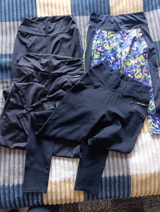 Подарую лосини на ходу дівчина