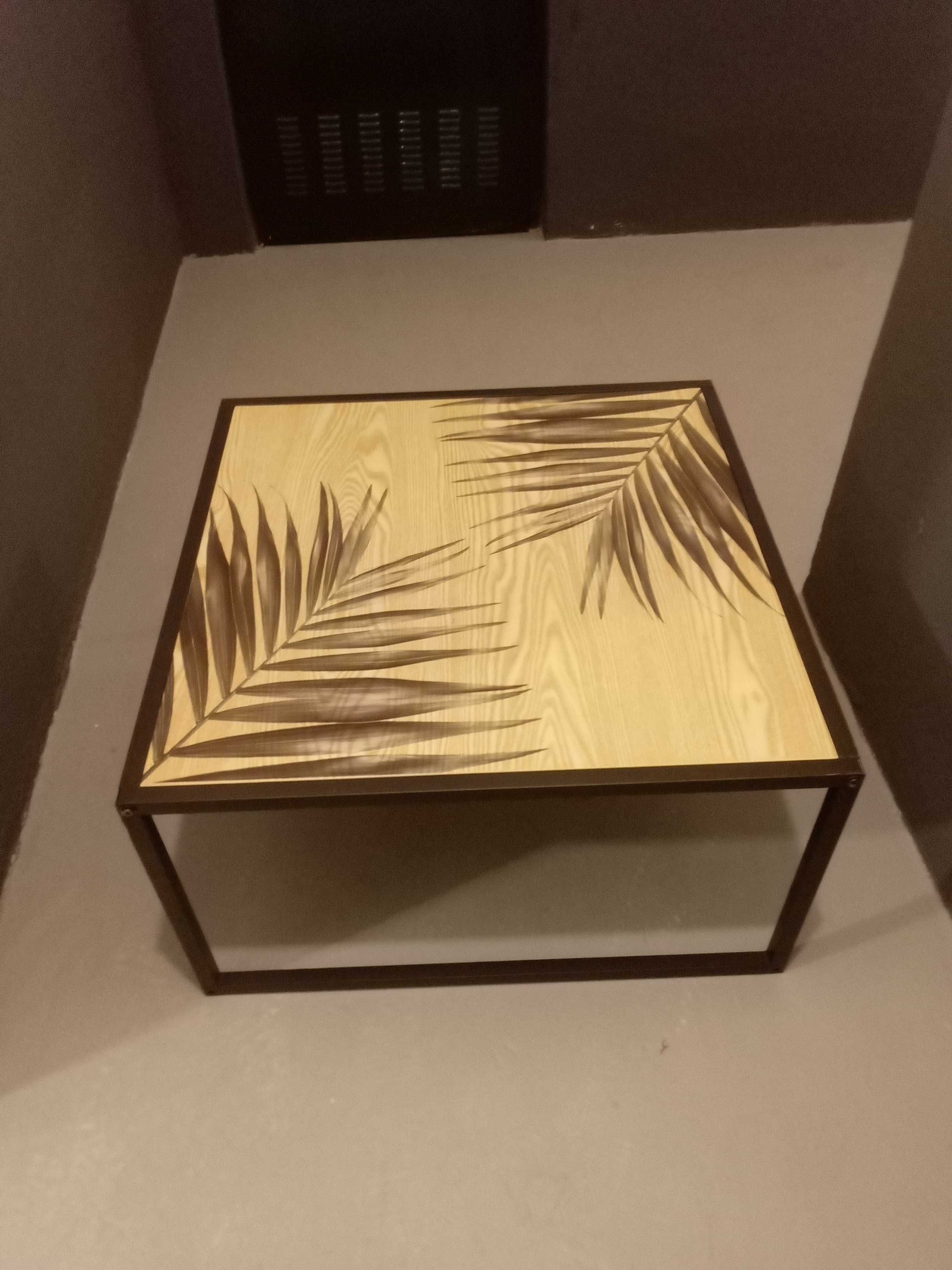 Mesa de sala         .