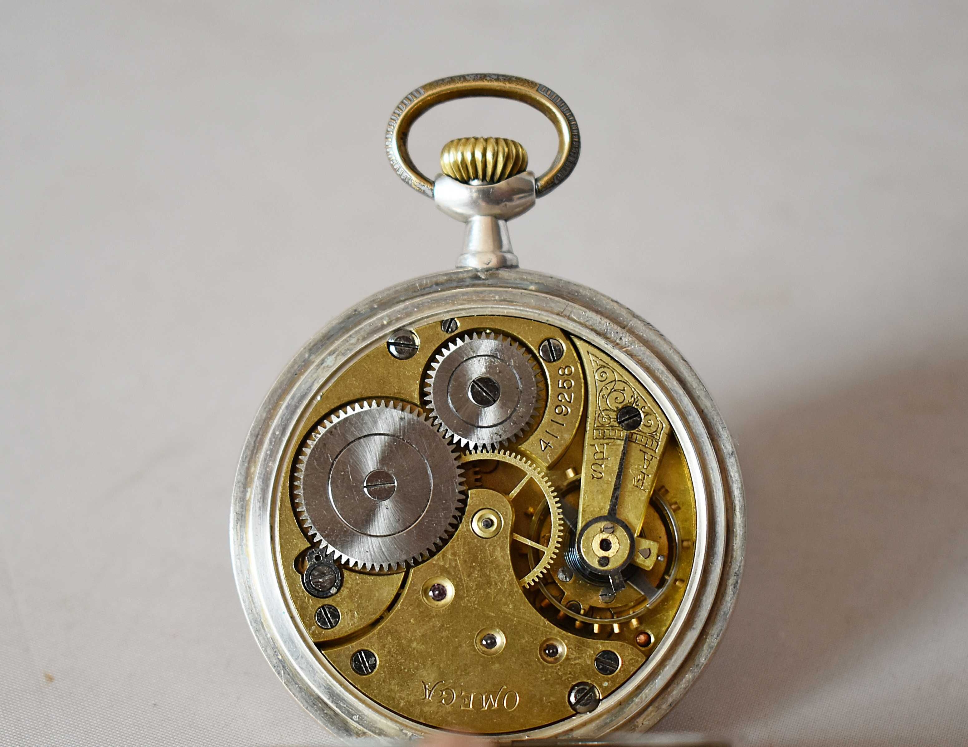 Omega - zegarek kieszonkowy