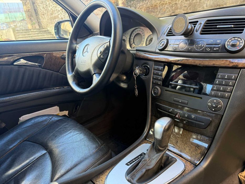 Mercedes E 220 CDI Avantgard Nacional 04