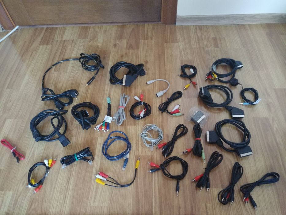 Різні кабелі, інтернет, компютерні, для ups телевізійні, аудіо
