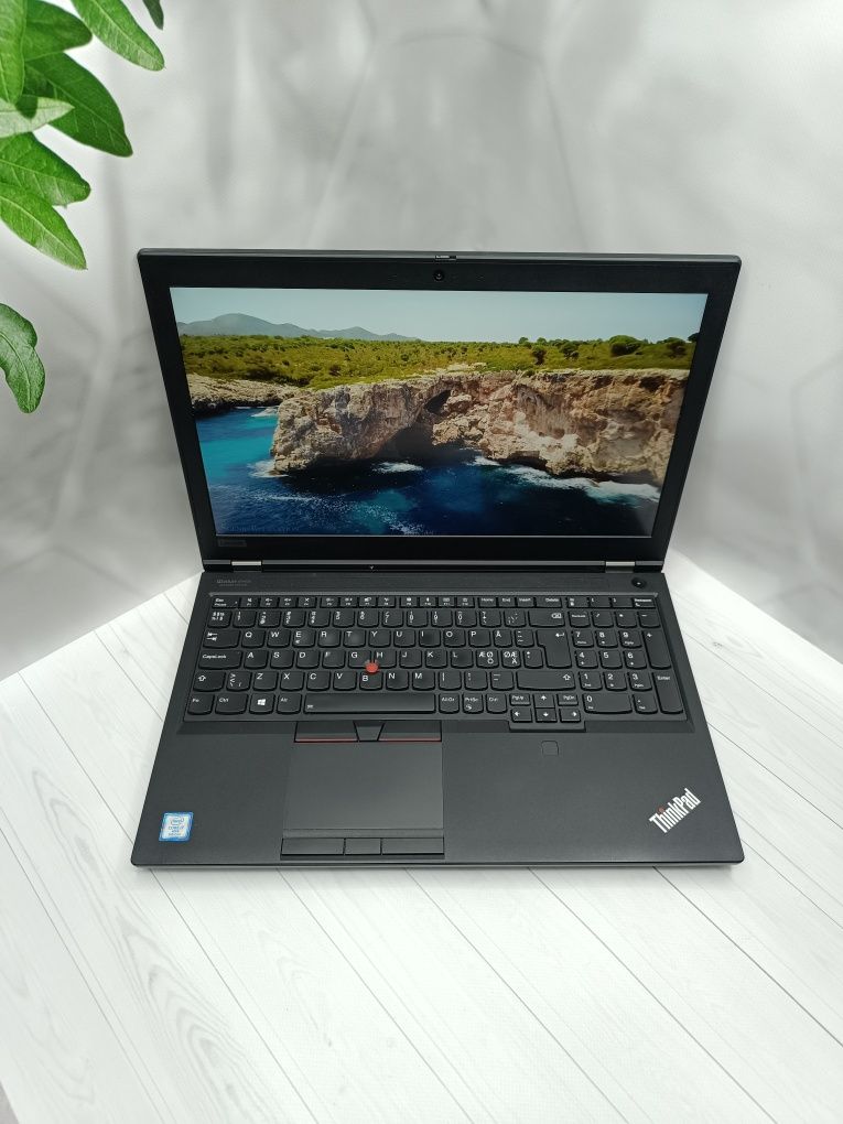 Ноутбук Lenovo ThinkPad P53/i7-9850H/64/512/Quadro RTX 3000 (6GB)/IPS