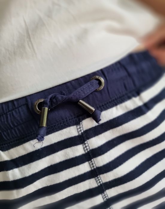 Nowa spódnica mini sportowa Reserved 38 M paski biało-granatowa styl m