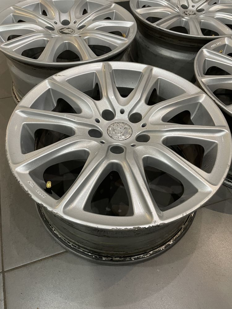 Felgi Aluminiowe 17” 5x112 Vw Audi Skoda
