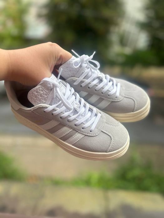 Женские кроссовки adidas gazelle bold