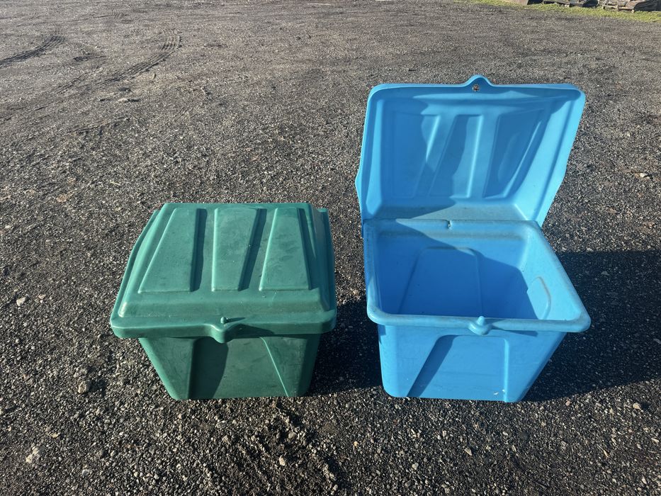 Pojemnik na piasek i sól