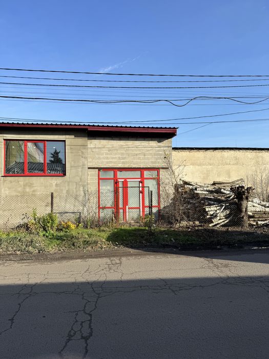 Продаж Приміщення 71 м²  вул. Ткача 4