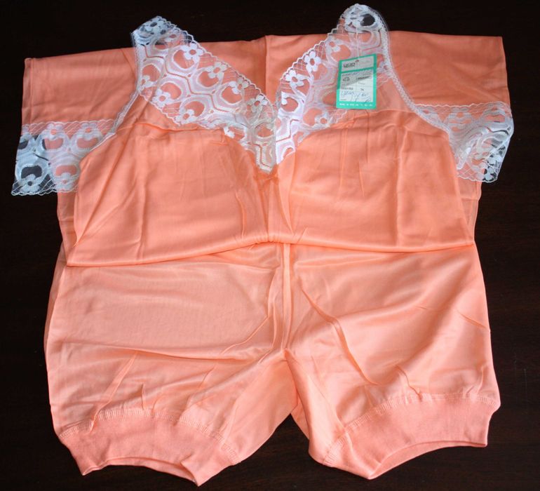 Новый комплект женского белья (размер 54, GERMANY)