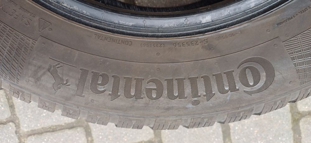 CONTINENTAL 195/65R15 , pojedyńcza opona zimowa.