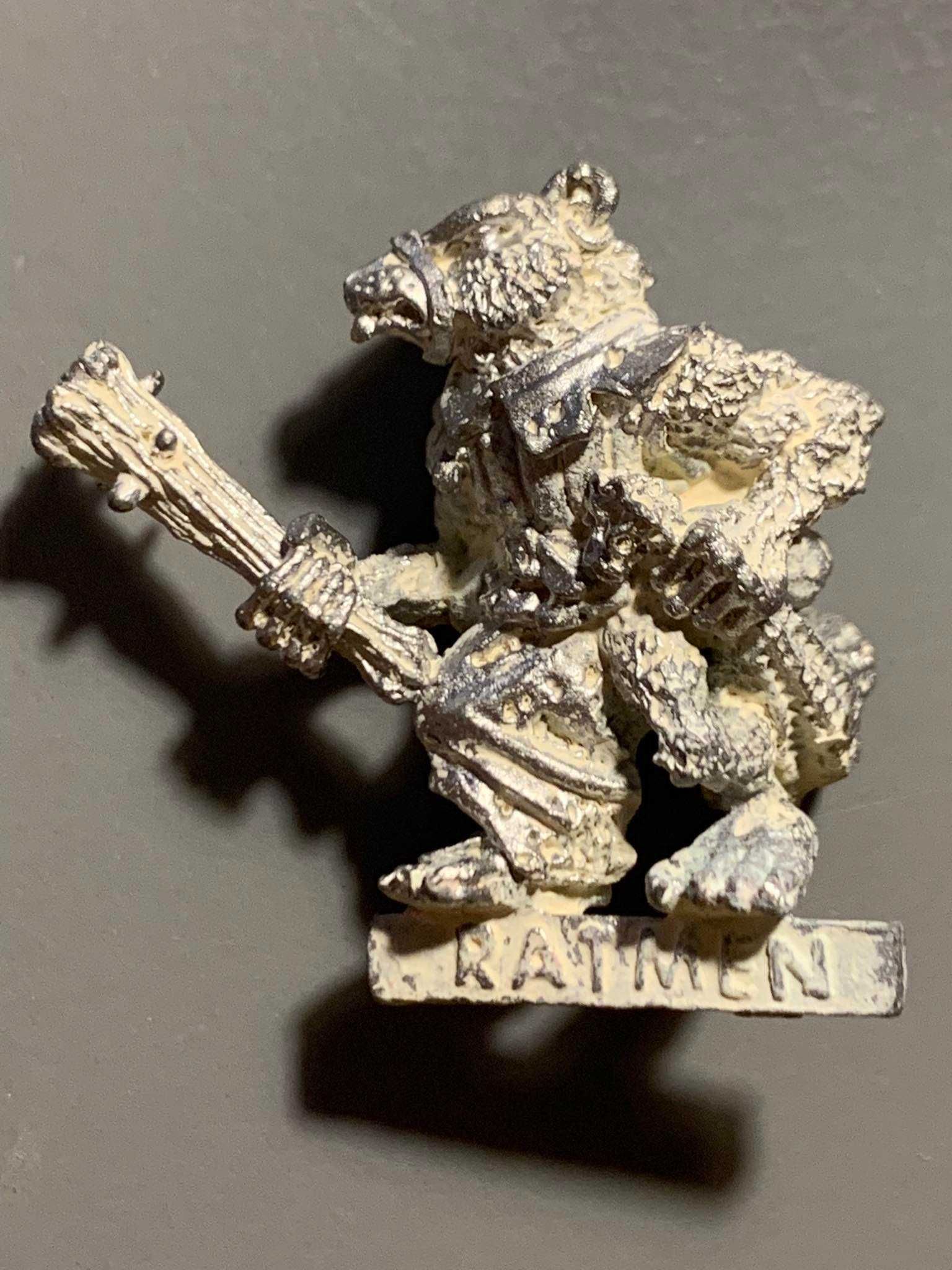 Warhammer Fantasy Battle: Skaven Clan Rat with Club, oldhammer