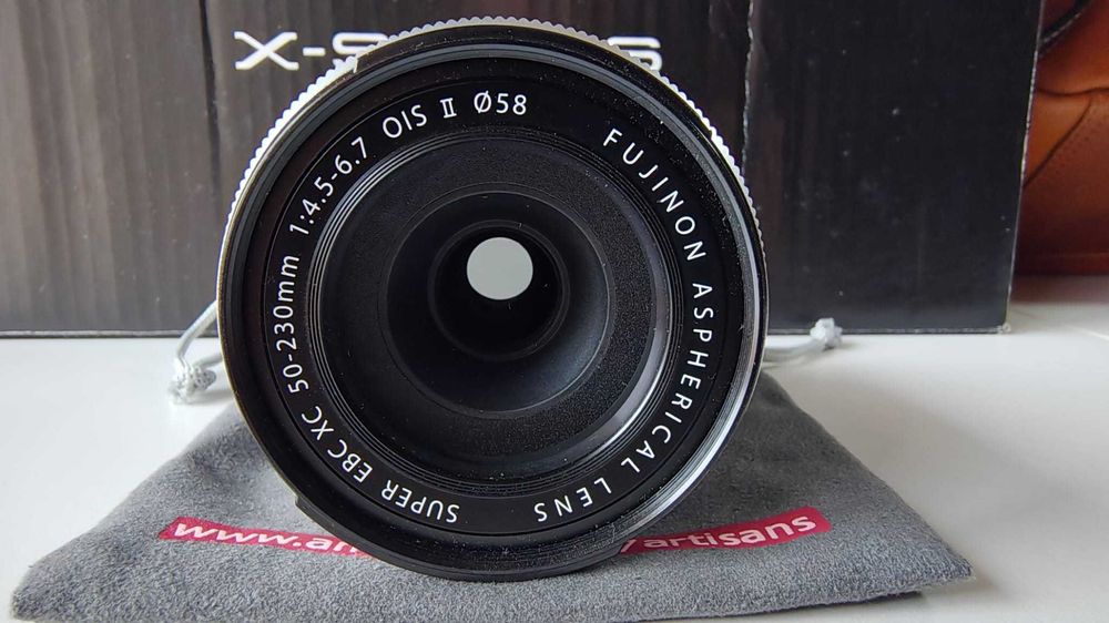 Fujifilm X-A5 + 3 objetivas + malas e caixas – kit completo