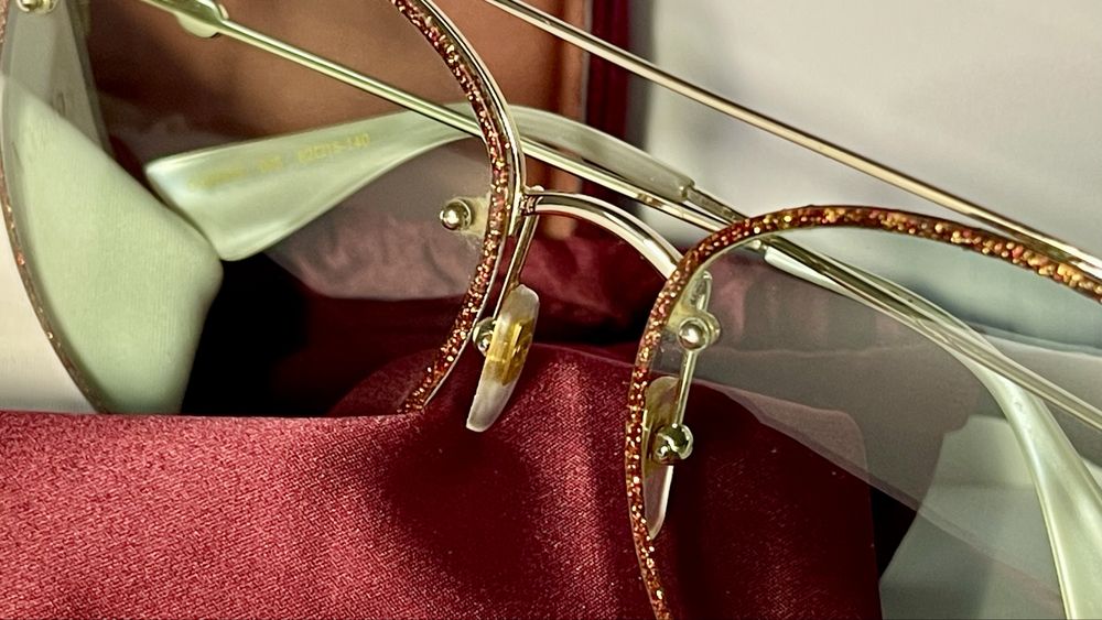 Вінтажні сонцезахисні окуляри Gucci  GG0351S 005